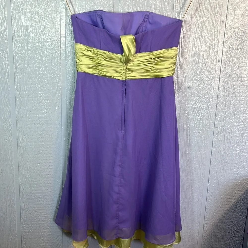 Semi formal dress size 8 - Picture 6 of 10